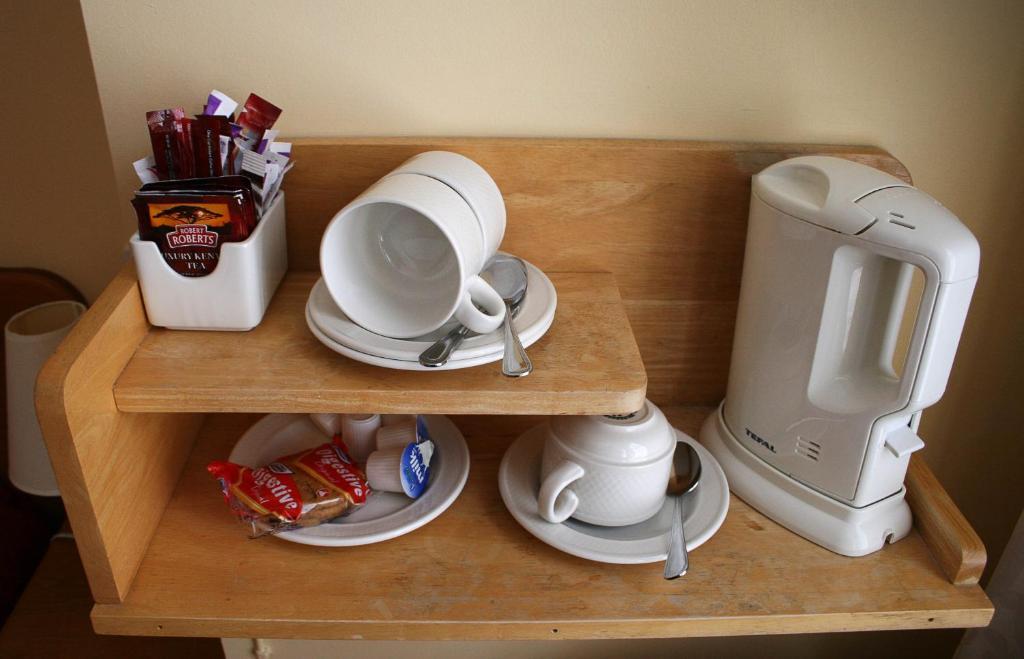 Achill House Hotel Корк Екстериор снимка