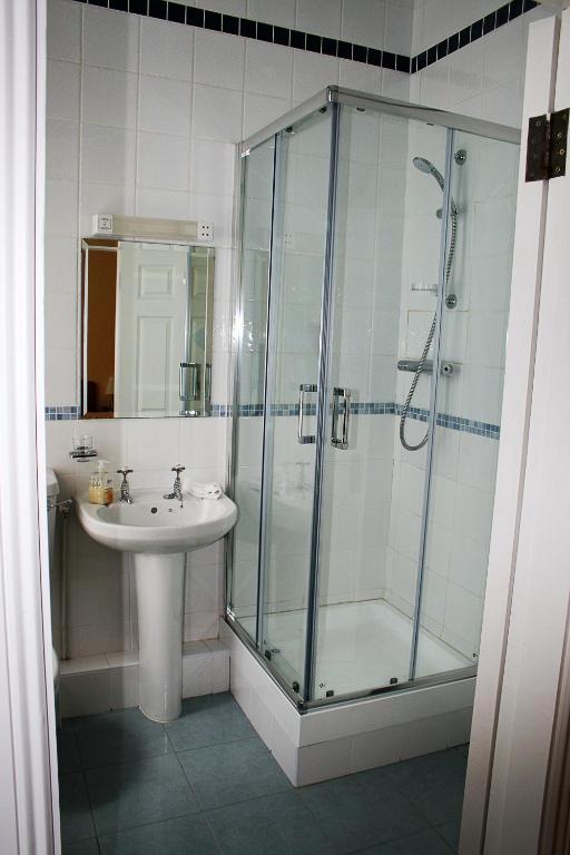 Achill House Hotel Корк Стая снимка